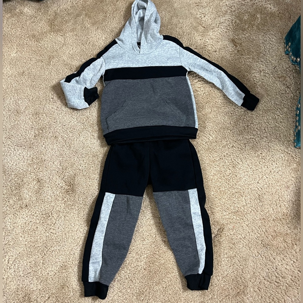 Street Rules Clothing Co. 2pc Jogger pant set